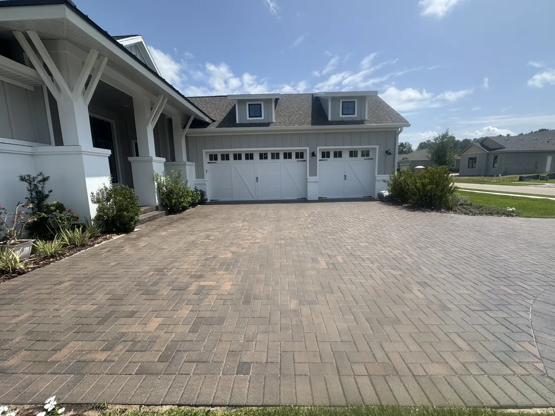 Paver sealing project photo